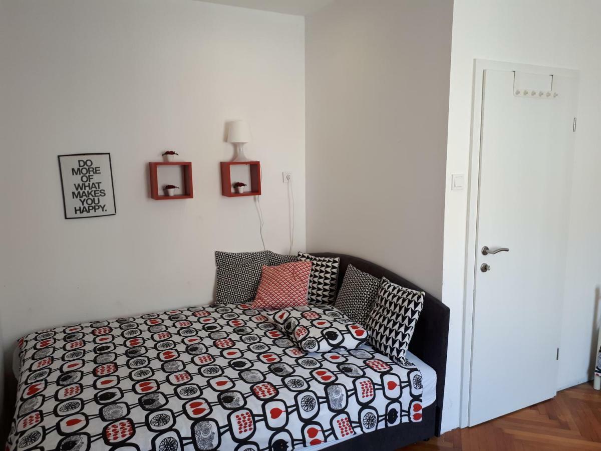 Apartments Ruza พูลา ภายนอก รูปภาพ
