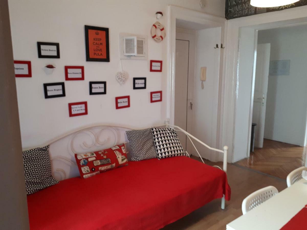Apartments Ruza พูลา ภายนอก รูปภาพ